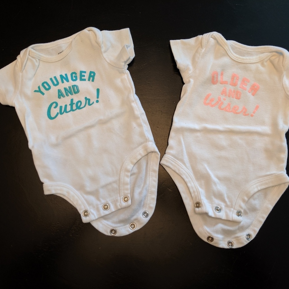 Coordinating Twin Bodysuits NB